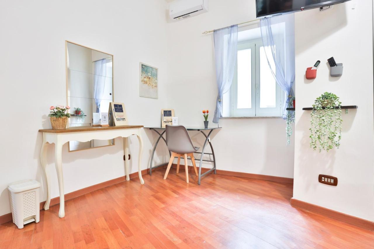 נאפולי Porta Medina Apartment מראה חיצוני תמונה
