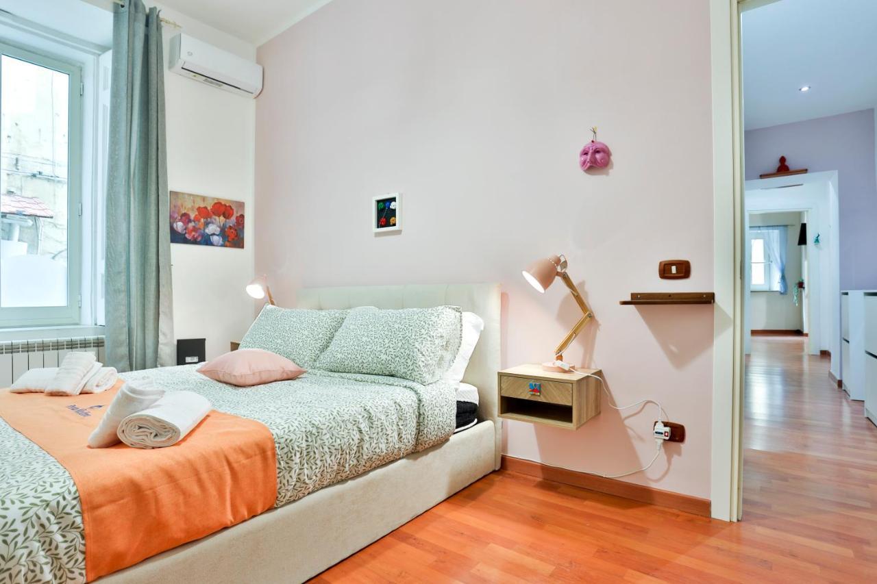 נאפולי Porta Medina Apartment מראה חיצוני תמונה