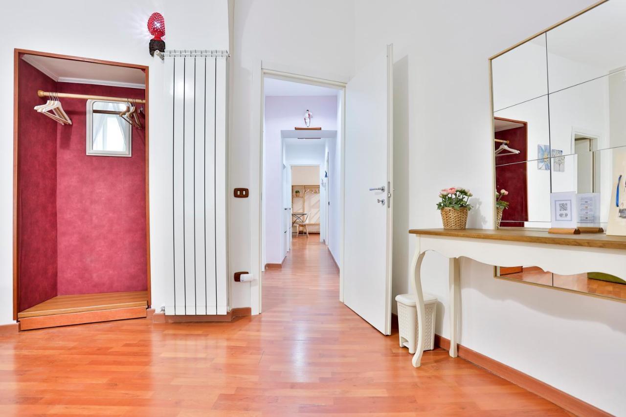 נאפולי Porta Medina Apartment מראה חיצוני תמונה
